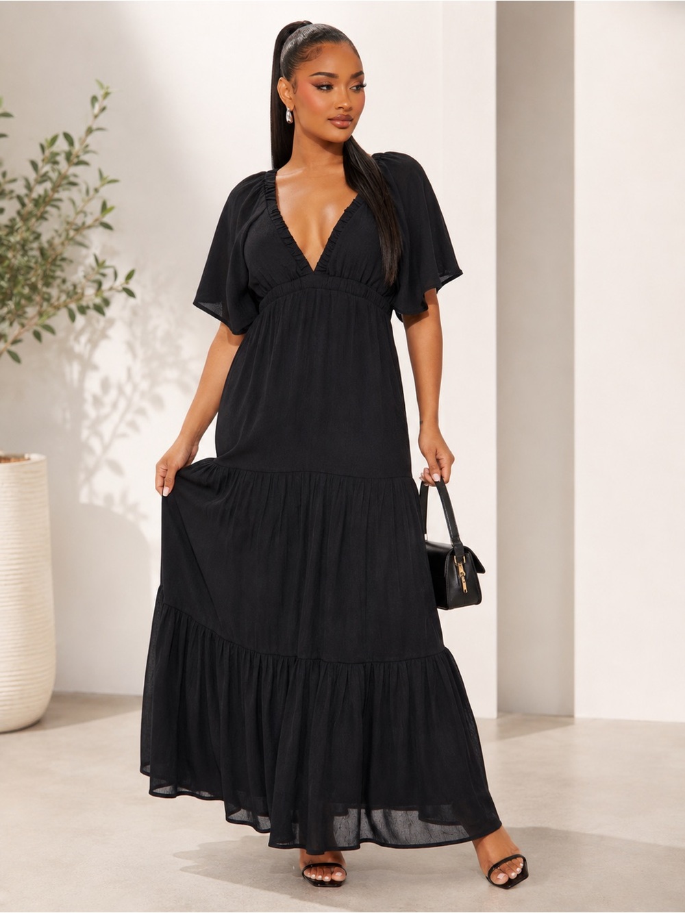 Fashion Nova Black Tiered Maxi Dress – Size Medium, NWT - Picture 2 of 4